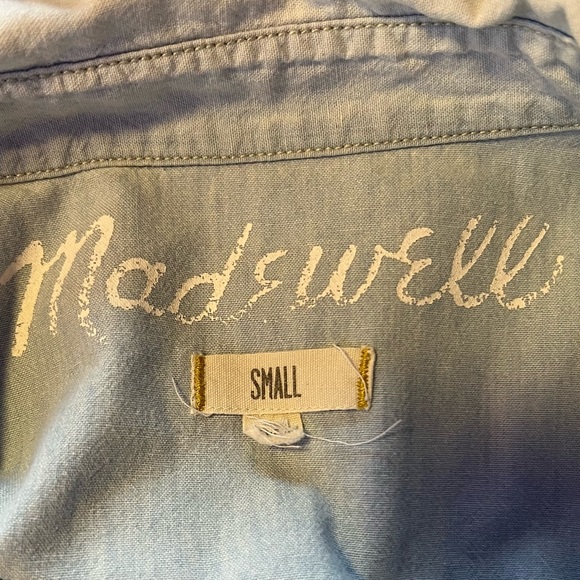 Madewell women fade blue cotton distress top long sleeve button front Sz Small - Picture 2 of 15